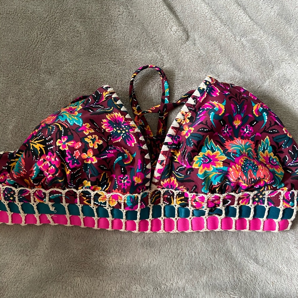 Swimsuit top